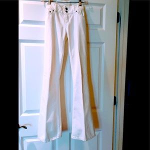 Victoria’s Secret London white flare  mid rise) jeans. Size 6